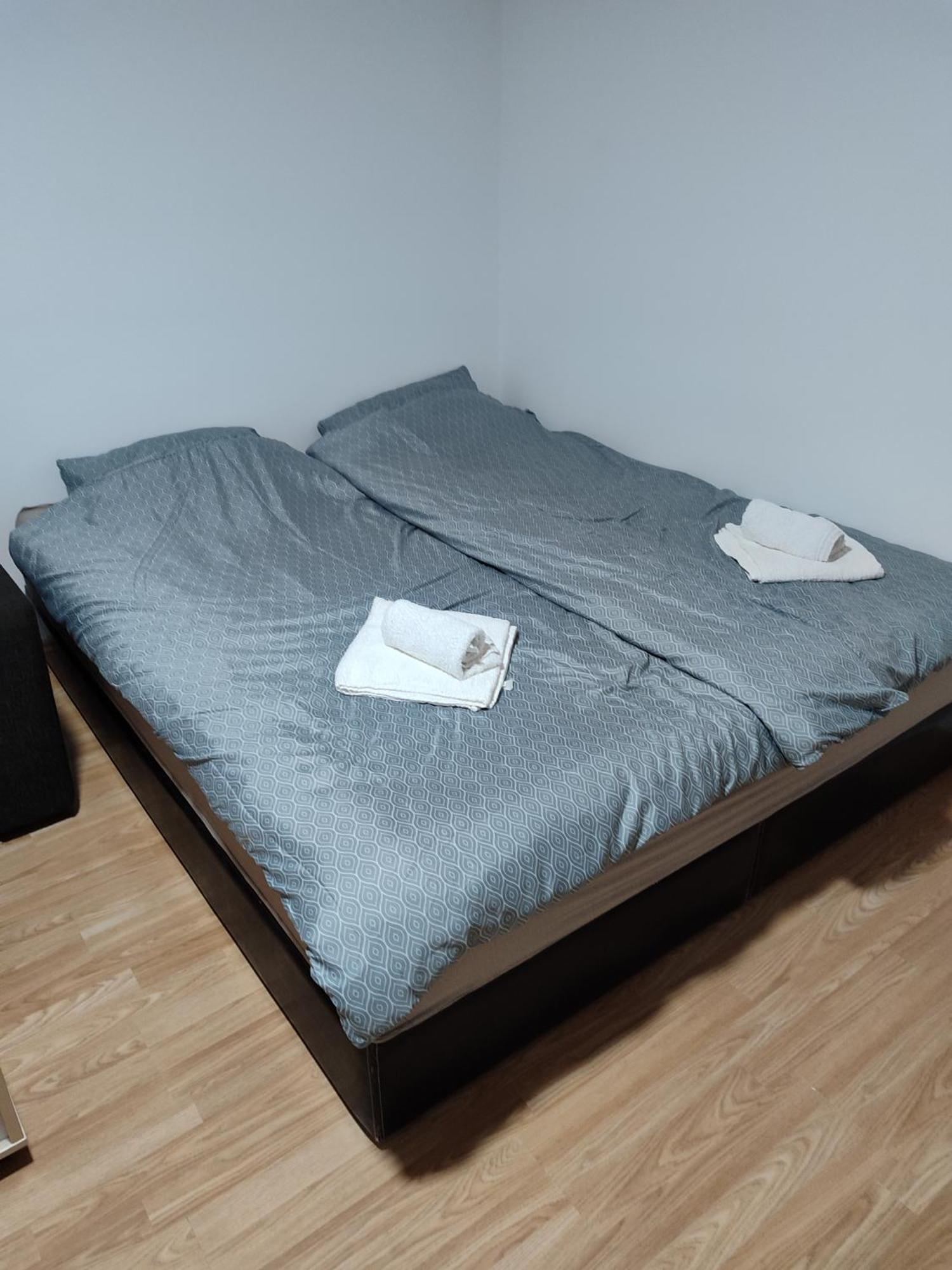 Apartmani Hub Ниш Екстер'єр фото